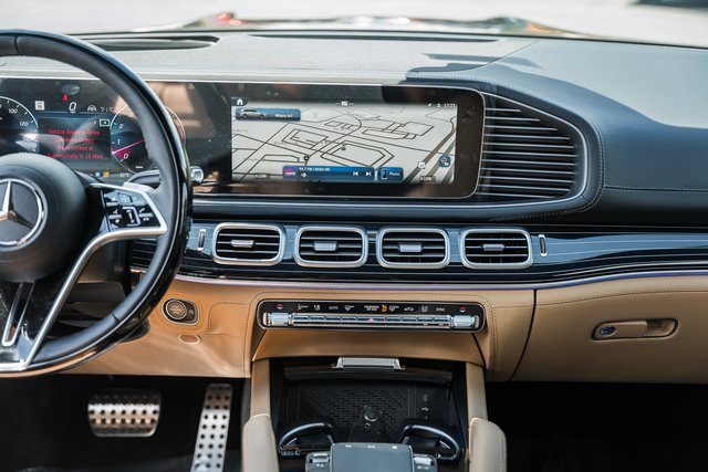 New 2026 Mercedes-Benz GLS 450 4MATIC image 24