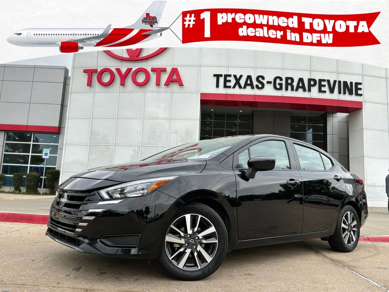 Used 2025 Nissan Versa SV FWD image 1