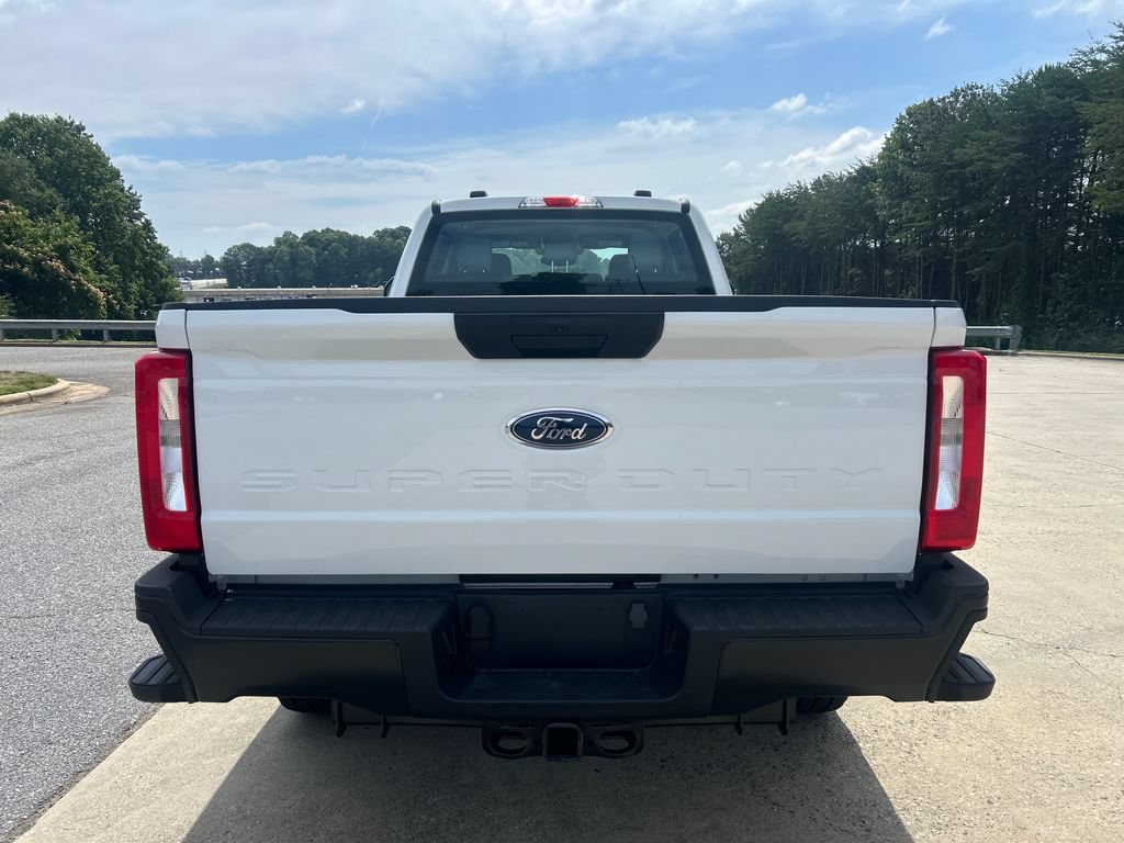 Used 2025 Ford F350 XL w/ Snow Plow Prep Package AWD/4WD image 4