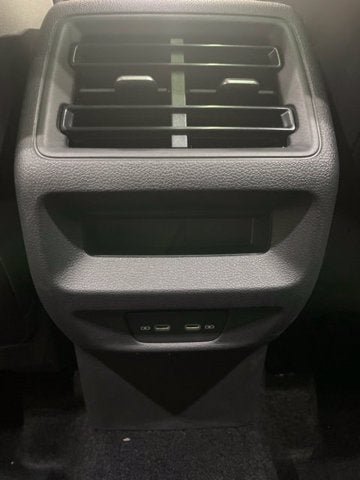 Certified 2026 Volkswagen Tiguan SE R-Line FWD image 13