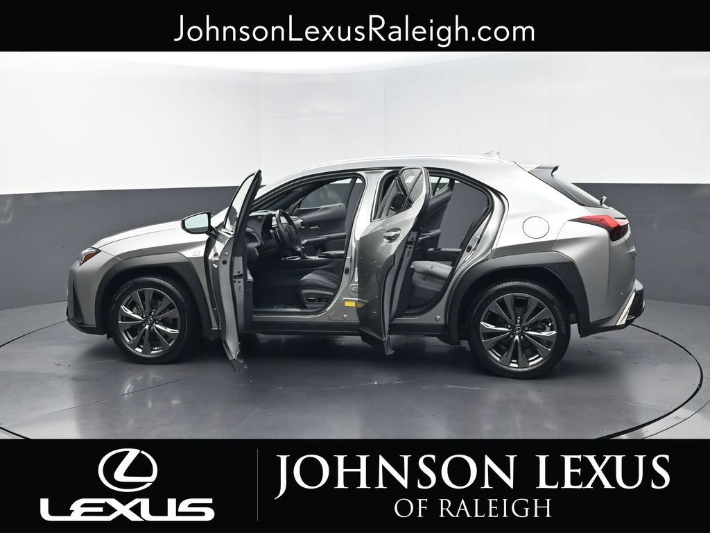 Used 2019 Lexus UX 200 F Sport w/ F Sport Premium Package FWD image 37