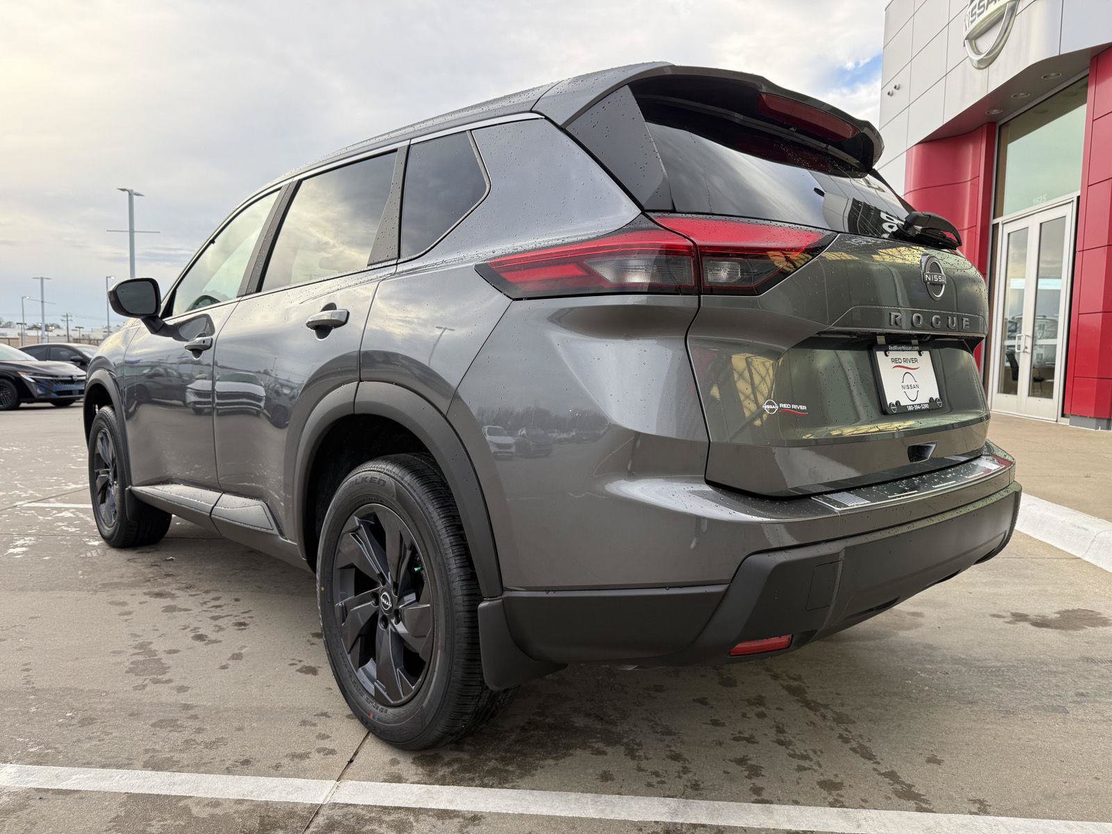 New 2026 Nissan Rogue SV w/ Cold Weather Package FWD image 11