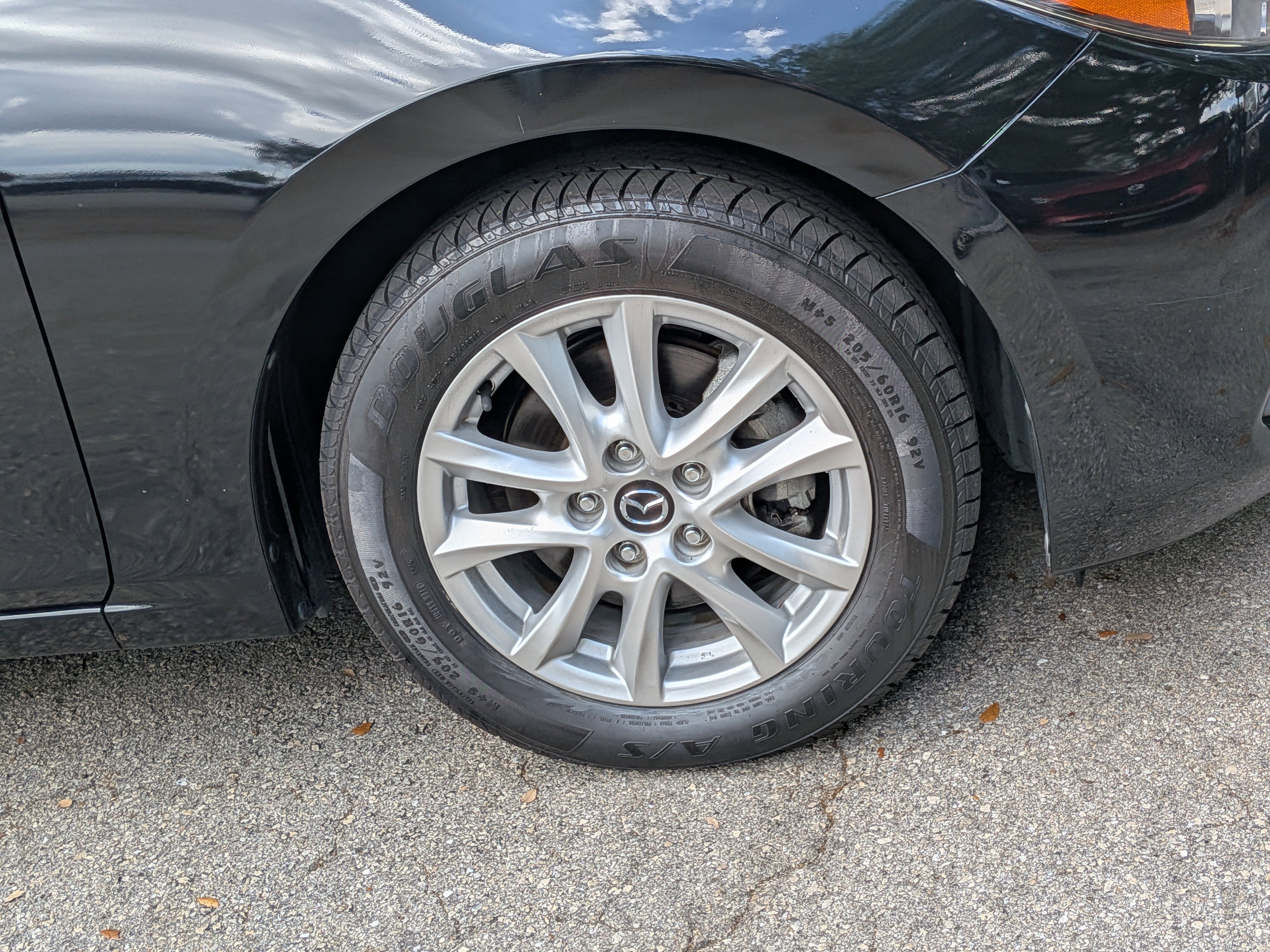 Used 2017 MAZDA MAZDA3 Sport image 11