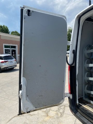 Used 2019 Mercedes-Benz Sprinter 2500 image 11