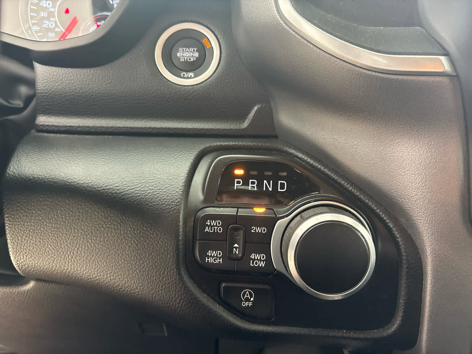 Used 2023 RAM 1500 Big Horn AWD/4WD image 19