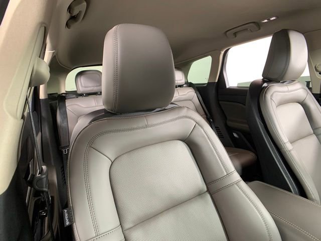 Used 2026 Lincoln Corsair Premiere FWD image 24