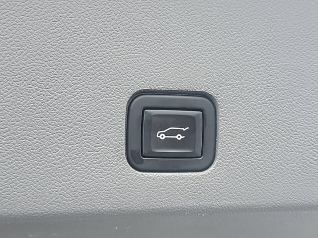 Certified 2020 Cadillac XT6 Premium Luxury AWD/4WD image 9