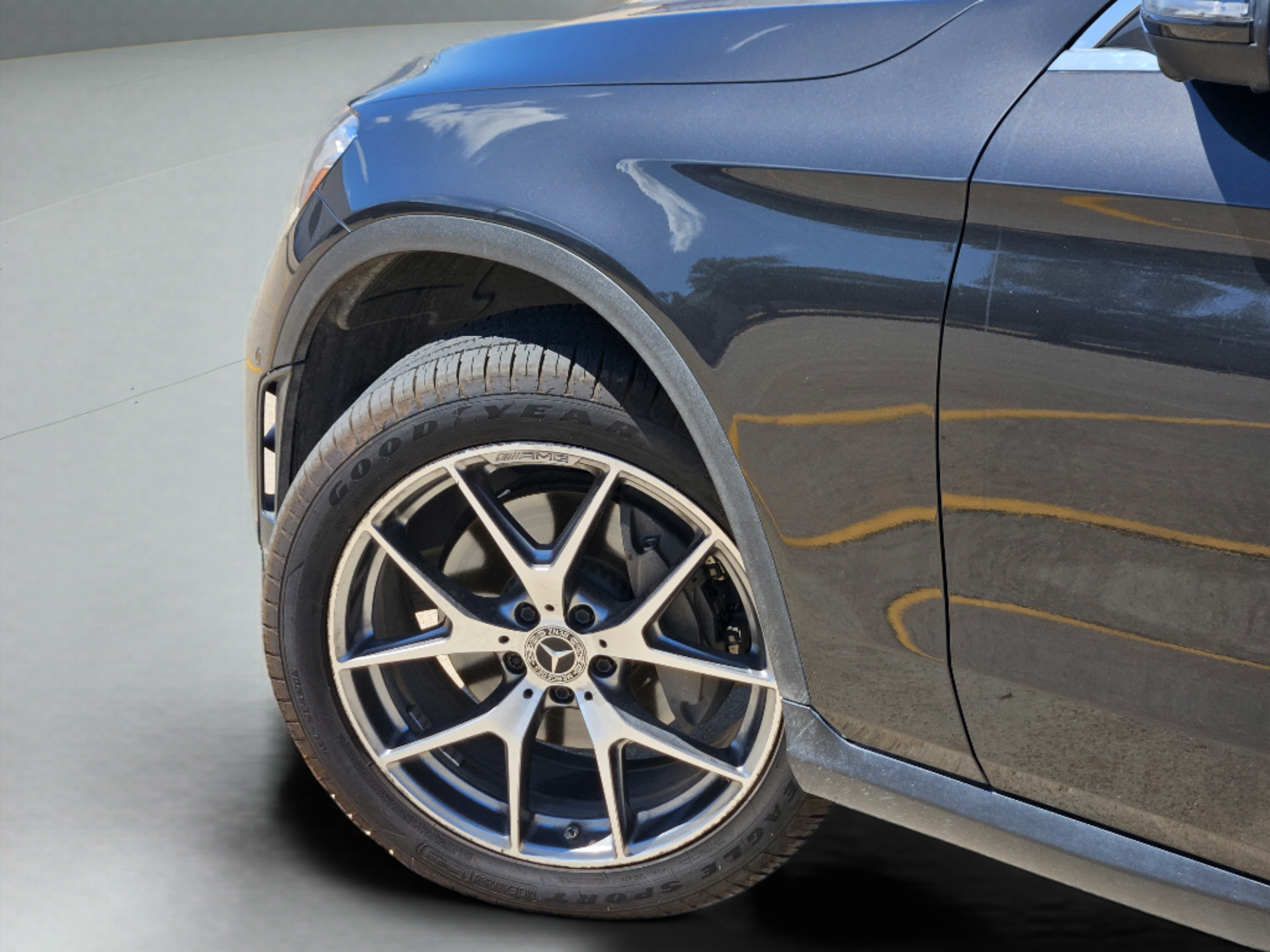Used 2021 Mercedes-Benz GLC 300 image 24
