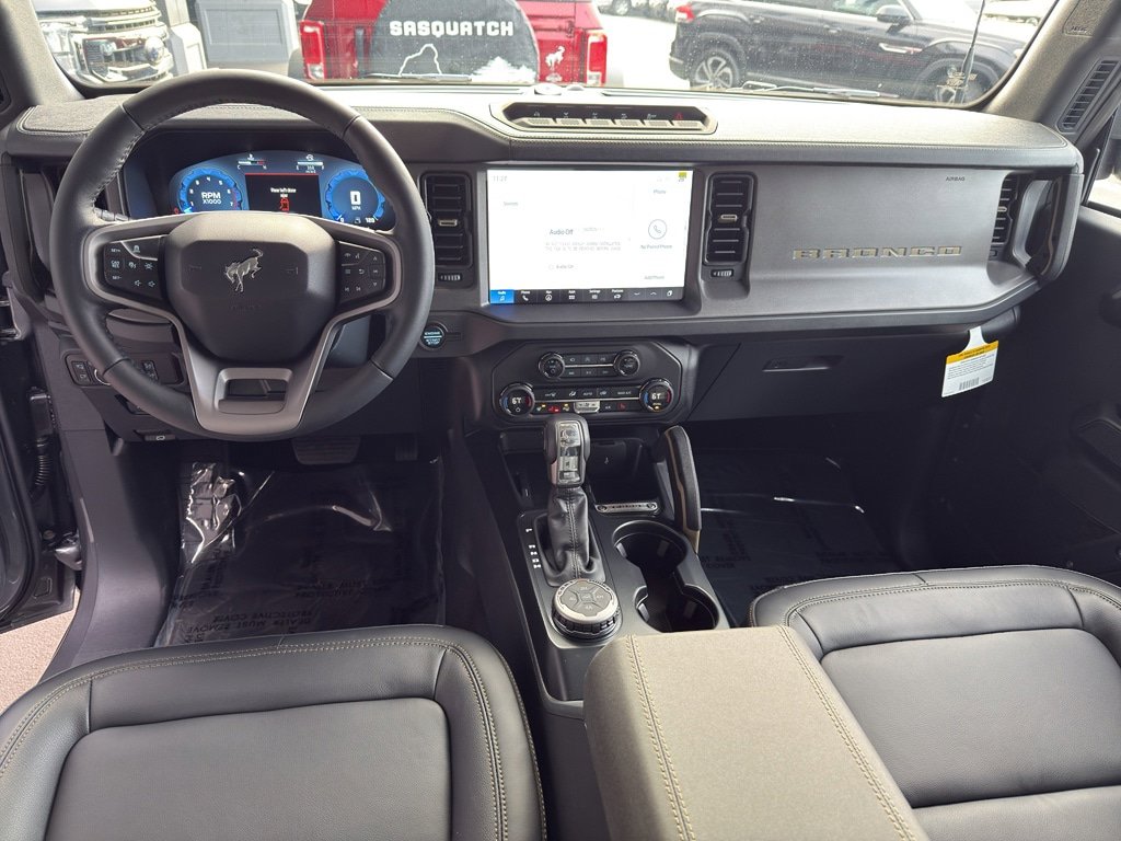 New 2025 Ford Bronco Badlands AWD/4WD image 23
