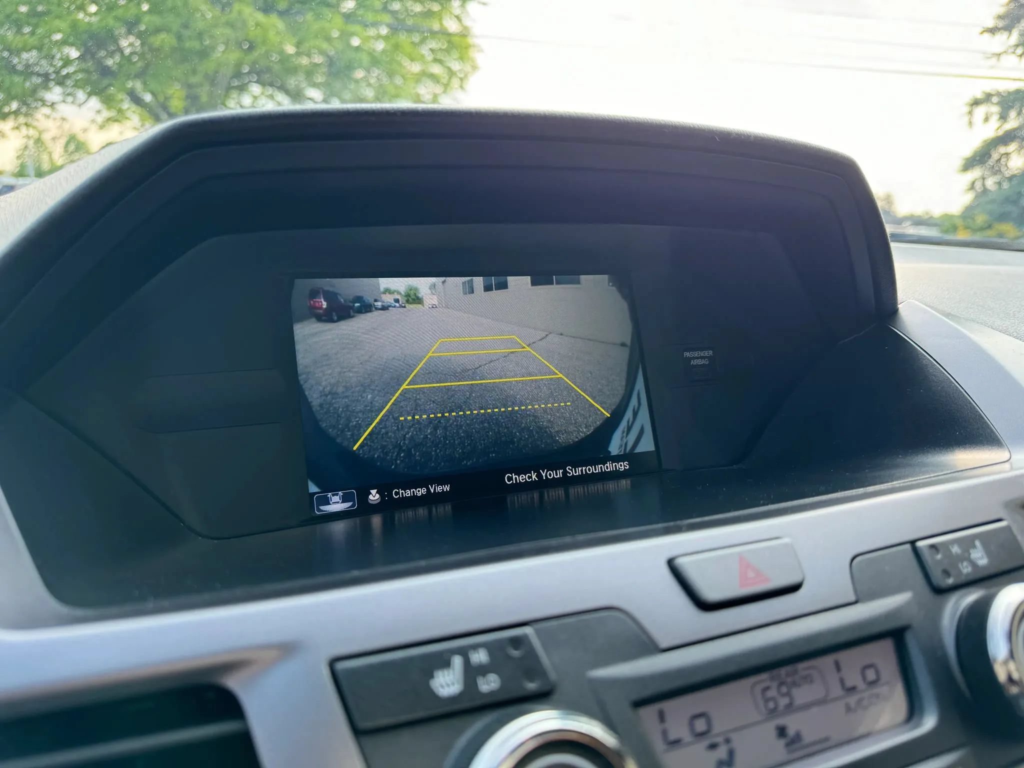 Used 2014 Honda Odyssey Touring image 17