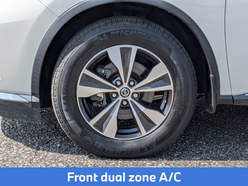 Used 2019 Nissan Murano SV w/ Premium Package FWD image 13