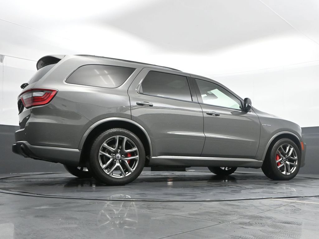 Used 2022 Dodge Durango R/T w/ Tow 'N Go Package AWD/4WD image 42