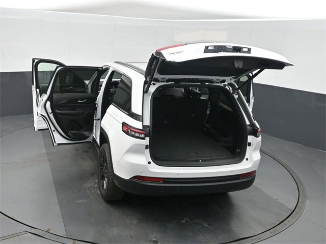 New 2025 Jeep Grand Cherokee Laredo image 51