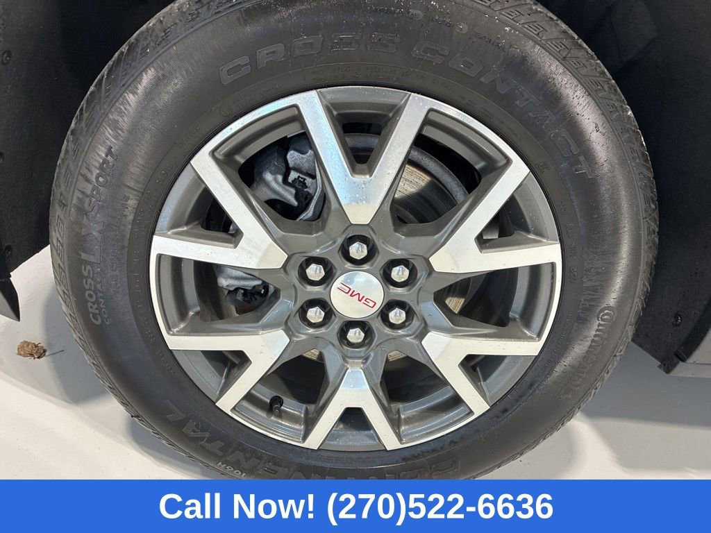 Used 2023 GMC Acadia SLE w/ Driver Convenience Package image 10