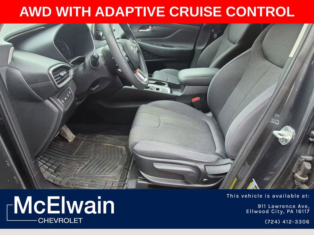 Used 2020 Hyundai Santa Fe SE w/ Cargo Package image 18