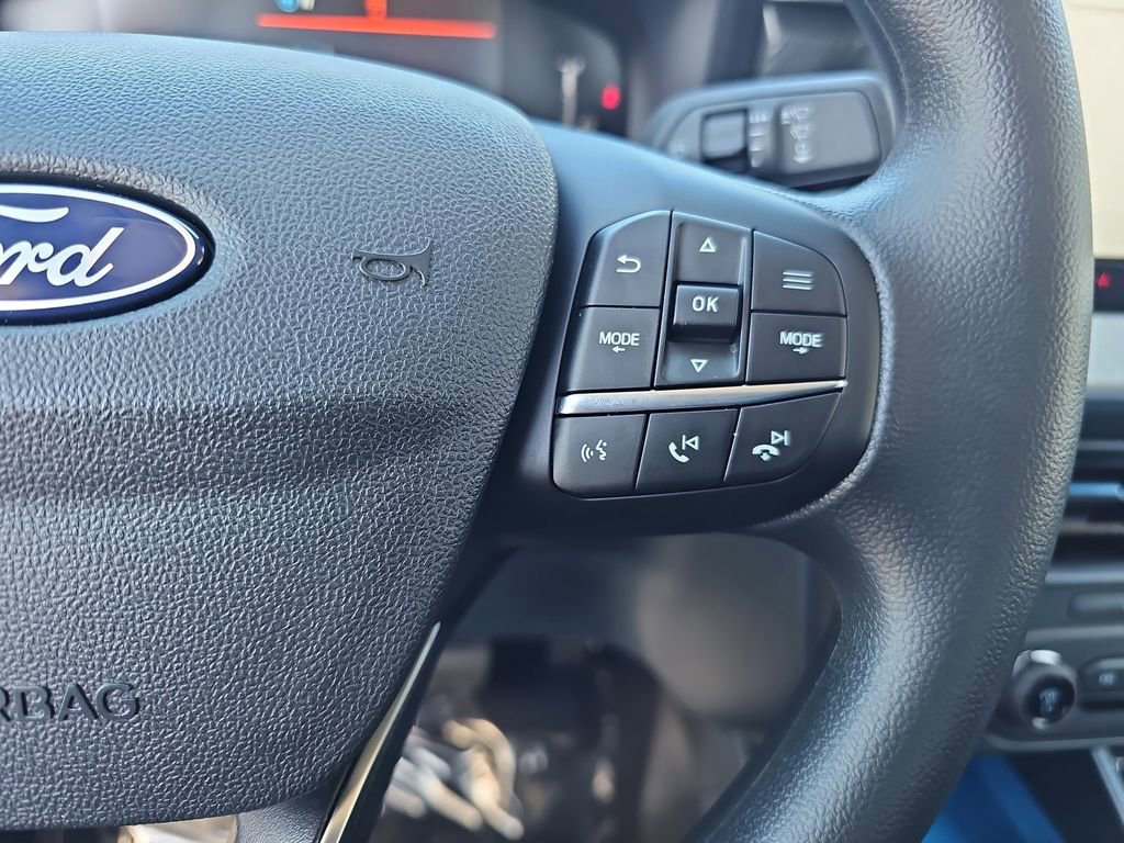 New 2025 Ford Maverick XLT image 17