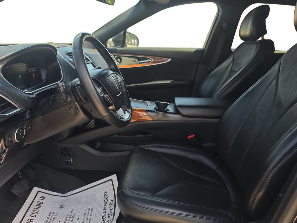 Used 2019 Lincoln Nautilus Reserve AWD/4WD image 12