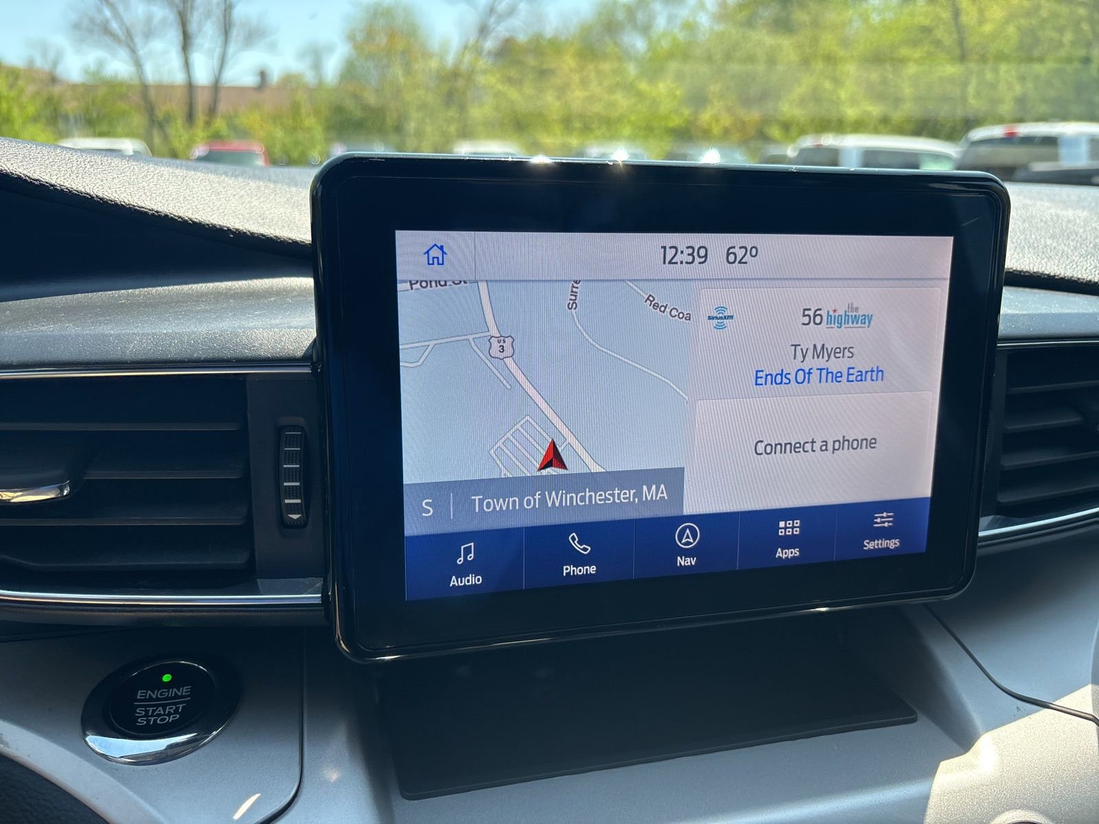 Used 2021 Ford Explorer XLT w/ Equipment Group 202A image 16