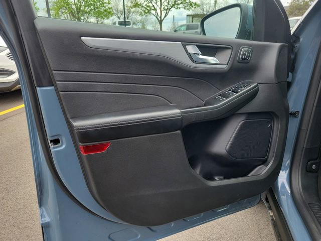 Certified 2023 Ford Escape Platinum AWD/4WD image 10
