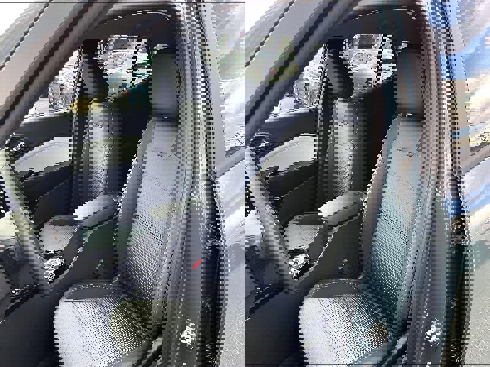 New 2026 Chevrolet Trax LT w/ LT Convenience Package FWD image 11