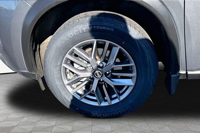 Used 2021 Nissan Rogue S image 22