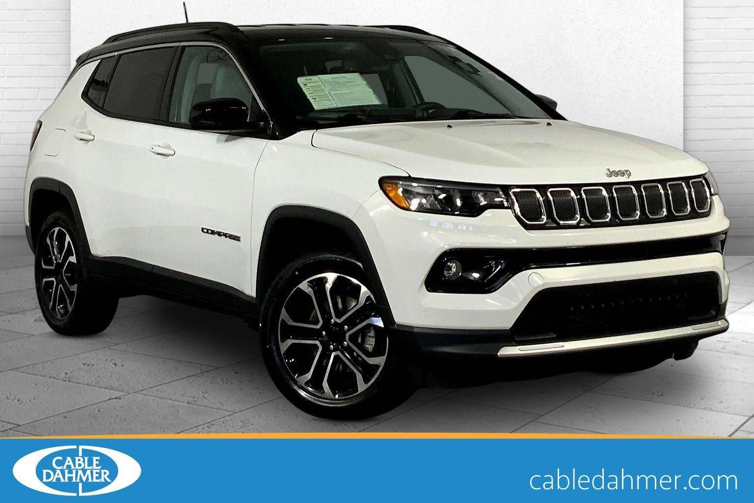 Used 2022 Jeep Compass Limited AWD/4WD image 1