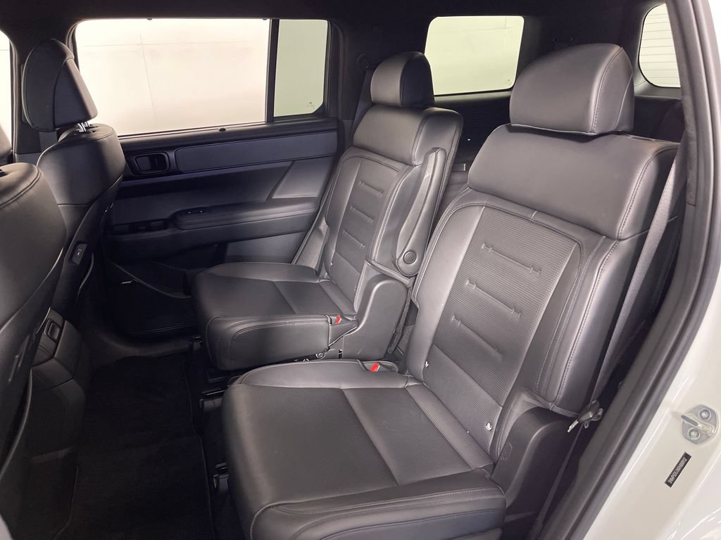 Used 2024 Hyundai Santa Fe Calligraphy AWD/4WD image 13