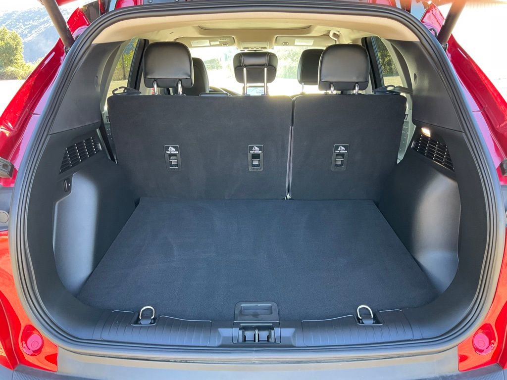 Used 2020 Ford Escape Titanium image 14