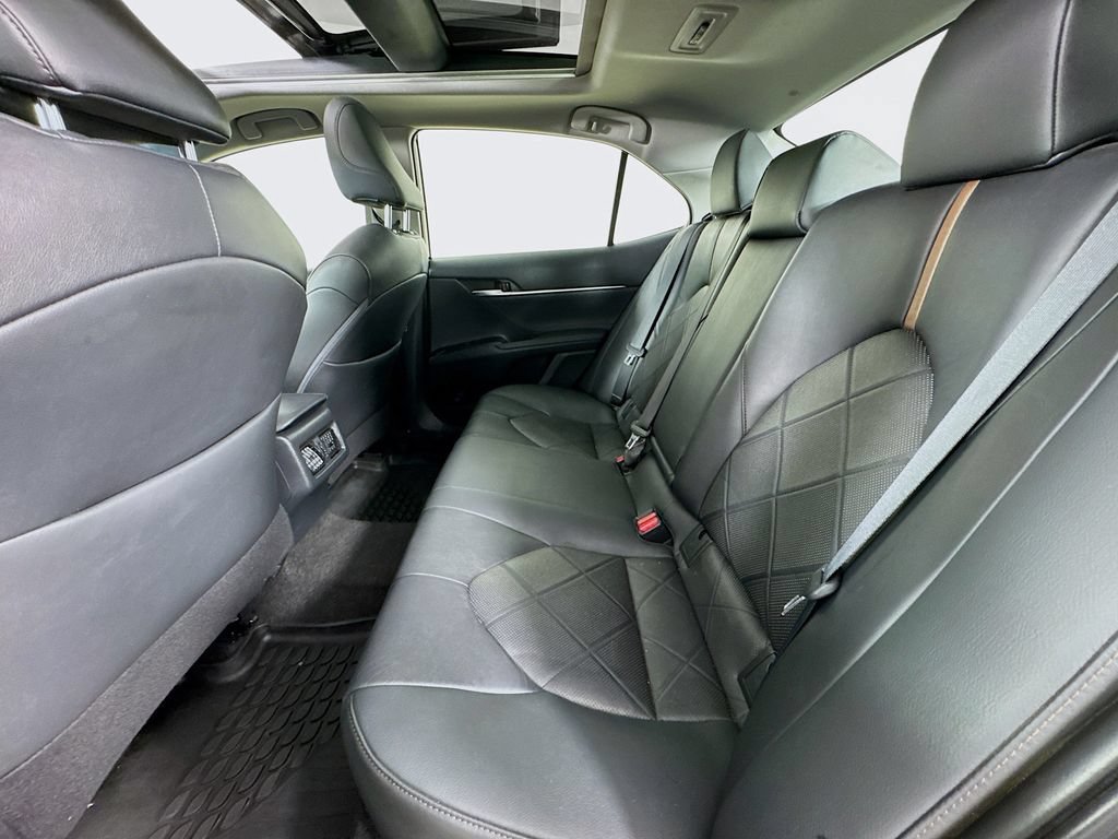 Used 2018 Toyota Camry XLE w/ Audio Package FWD image 31