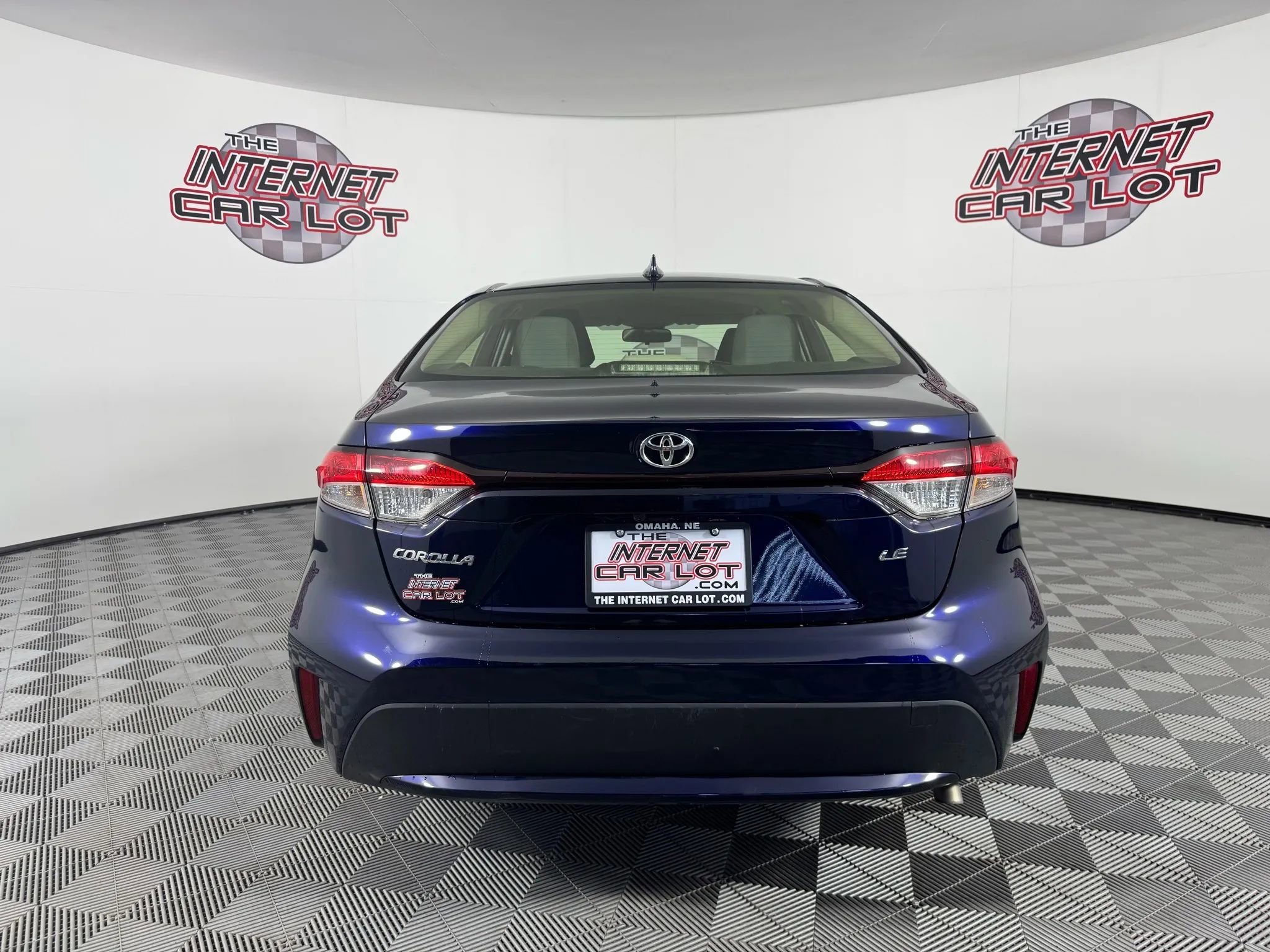 Used 2021 Toyota Corolla LE image 6