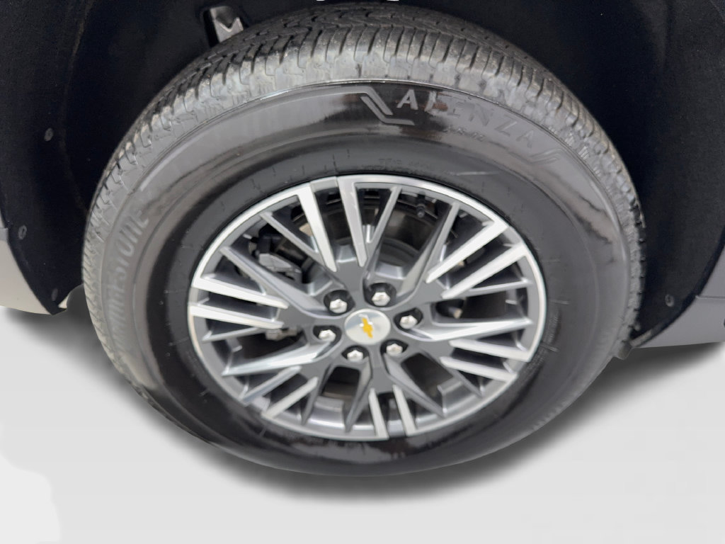 Used 2026 Chevrolet Traverse LT FWD image 93