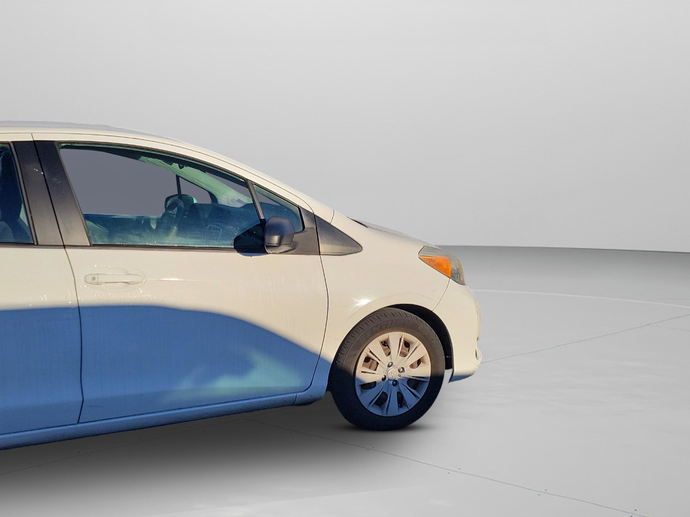 Used 2014 Toyota Yaris L FWD image 20