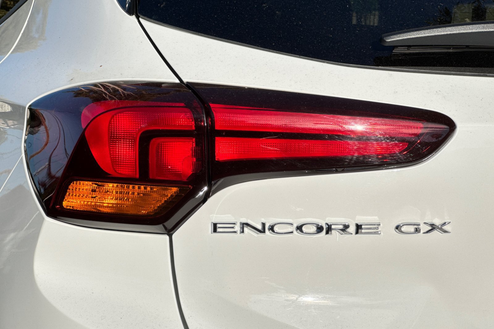 Used 2020 Buick Encore GX Preferred FWD image 27