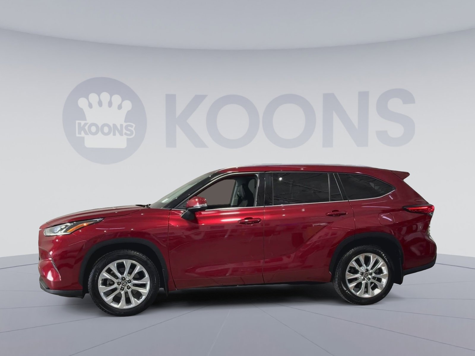 Used 2020 Toyota Highlander Limited image 8