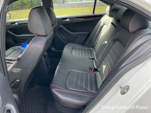 Used 2017 Volkswagen Jetta GLI image 33