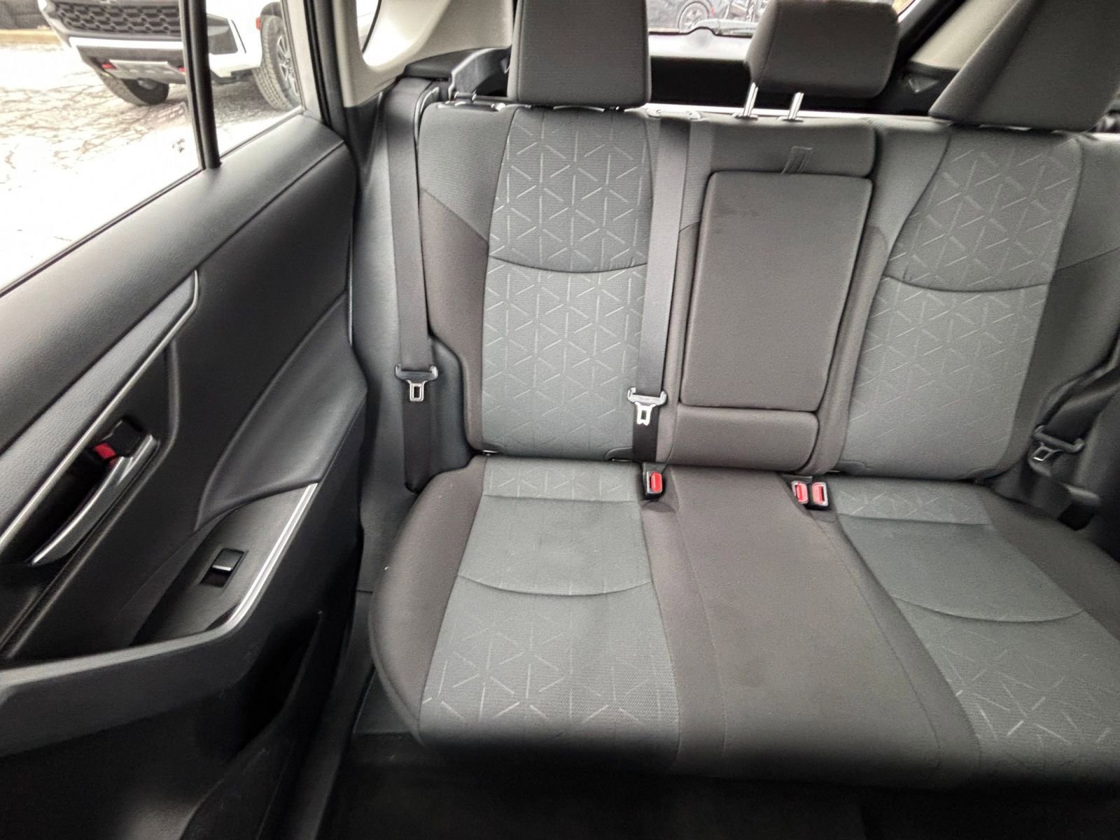 Used 2024 Toyota RAV4 XLE image 40