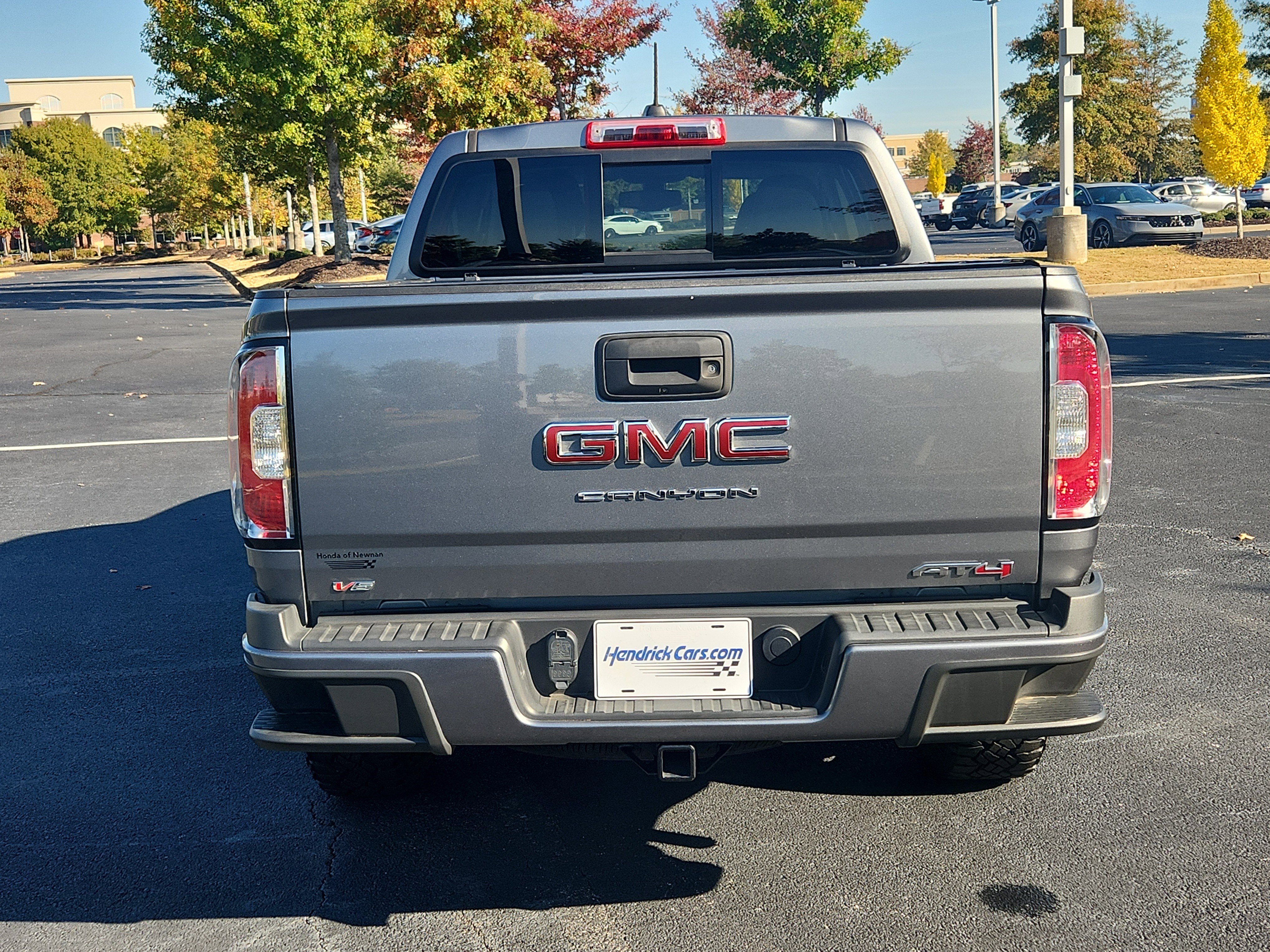 Used 2022 GMC Canyon AT4 image 8