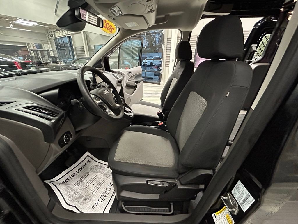 Used 2022 Ford Transit Connect XL image 48