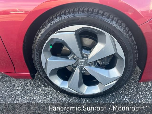 Used 2018 Honda Accord Touring image 18
