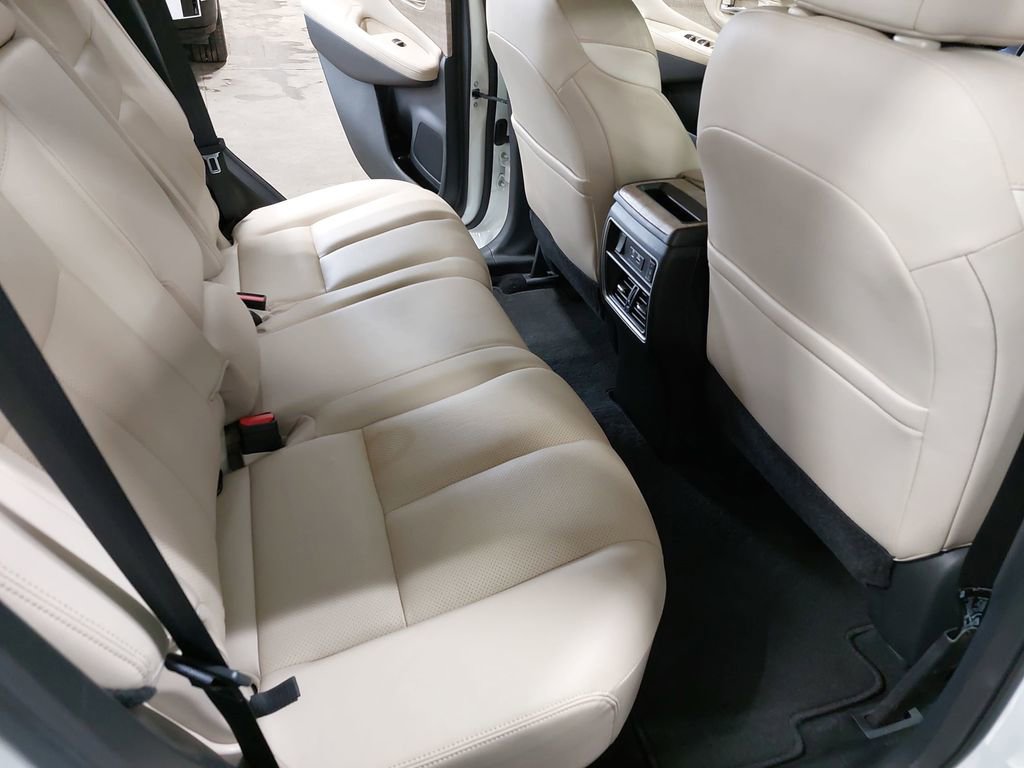 Used 2023 Nissan Murano SL w/ SL Moonroof Package image 11