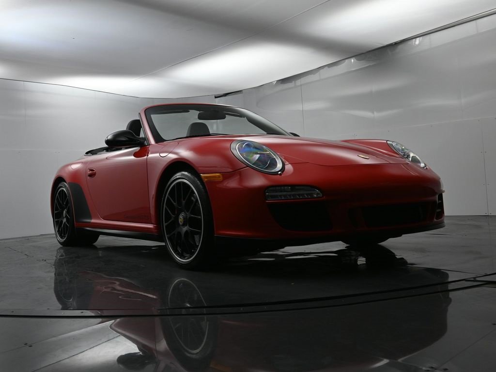 Used 2012 Porsche 911 Carrera 4 GTS image 66