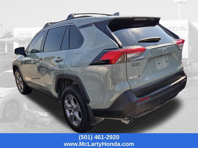 Used 2023 Toyota RAV4 XLE w/ Convenience Package FWD image 2