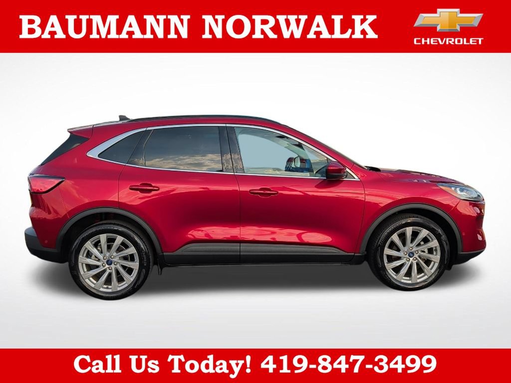 Used 2021 Ford Escape Titanium w/ Titanium Elite Package AWD/4WD image 8