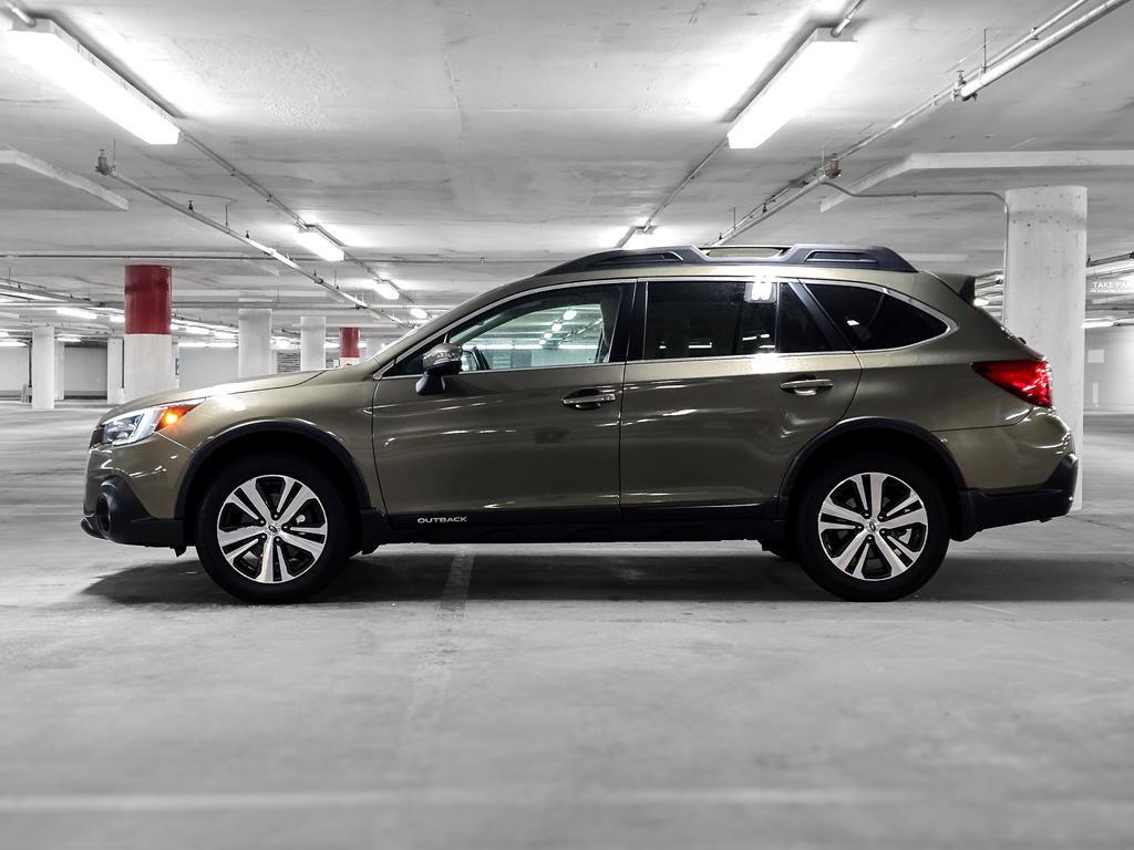 Used 2018 Subaru Outback 2.5i Limited image 15