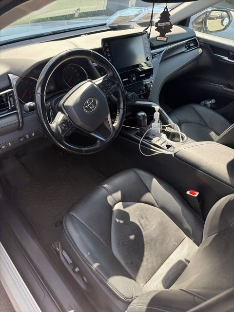 Used 2021 Toyota Camry XSE image 12