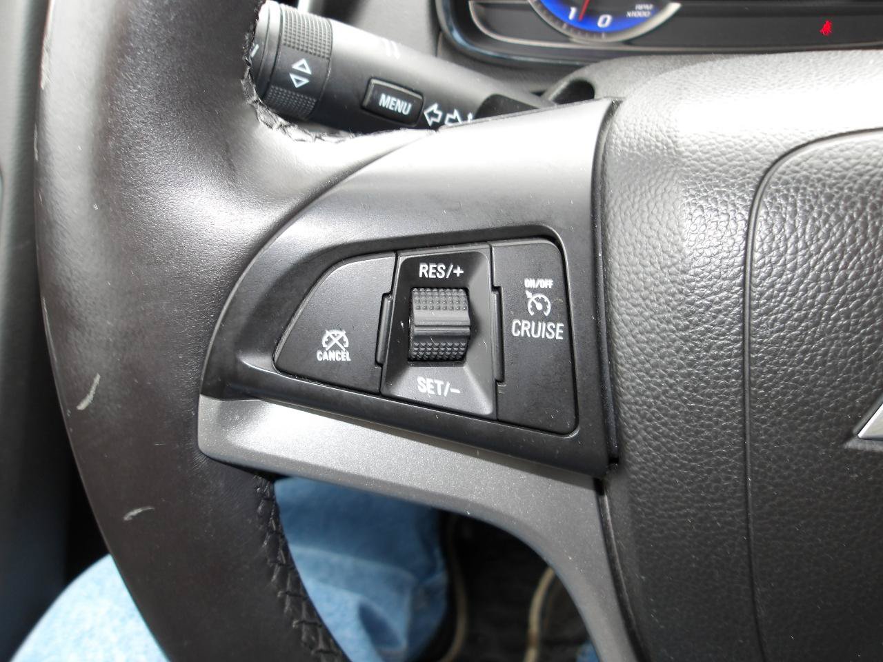 Used 2015 Chevrolet Trax LT w/ LT Plus Package AWD/4WD image 15