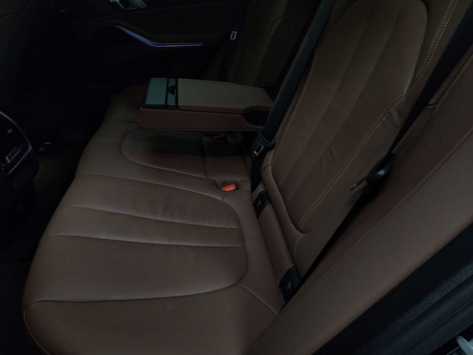 Used 2019 BMW X5 xDrive40i w/ M Sport Package image 24