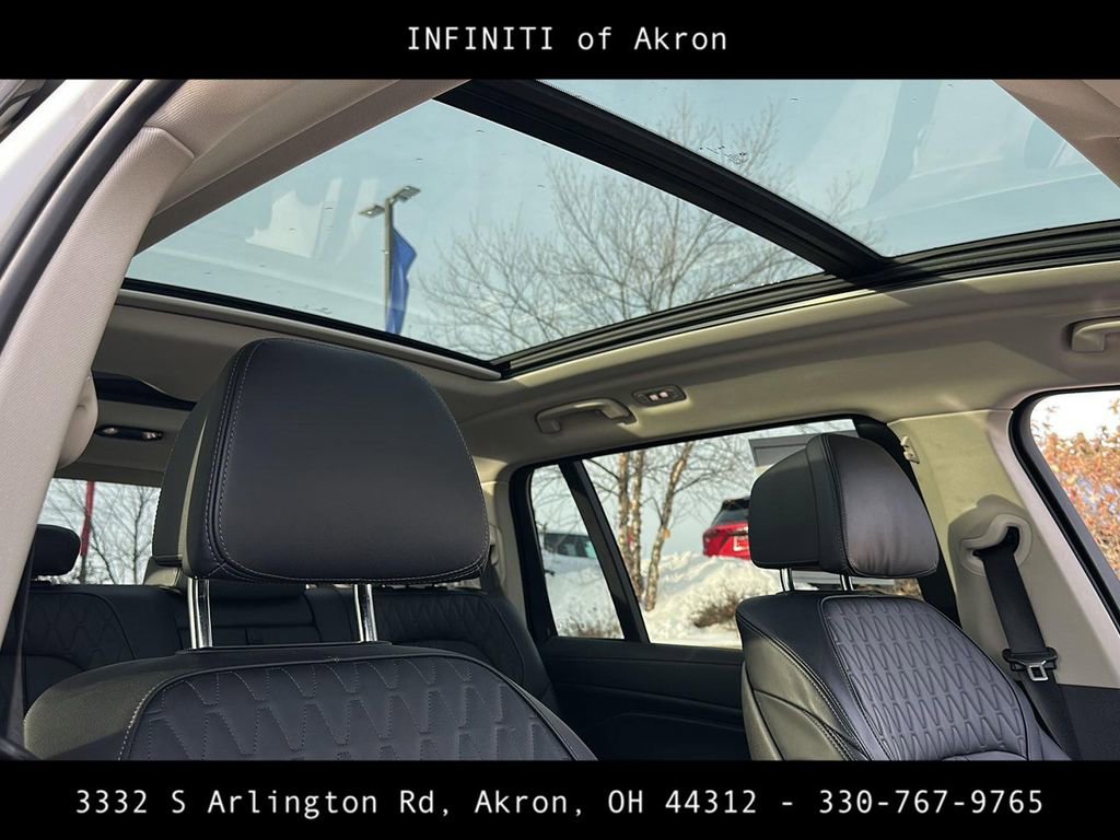 Used 2023 BMW X7 xDrive40i image 30