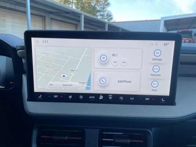 New 2026 Ford Maverick Lariat image 2