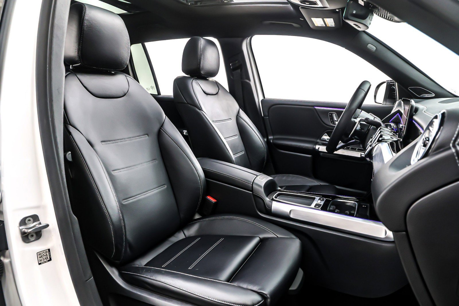 Used 2025 Mercedes-Benz GLB 35 AMG 4MATIC image 8